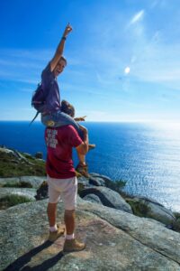 How to Travel the World on a Shoestring Budget Image